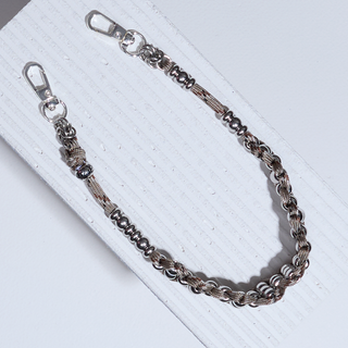The Interlace – Desert Camo Wristlet Phone Chain