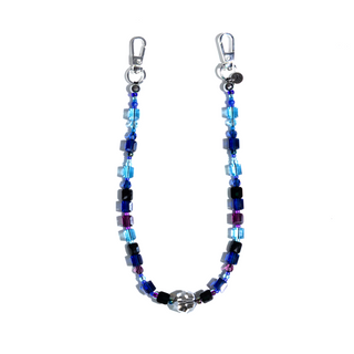 La Notte Drip Wristlet Phone Chain