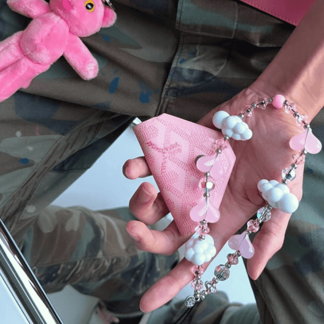 Kawaii in the Sky - String Ting London